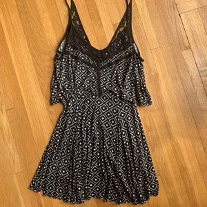 Ecote Urban Outfitters Black and Tan Dress NWOT